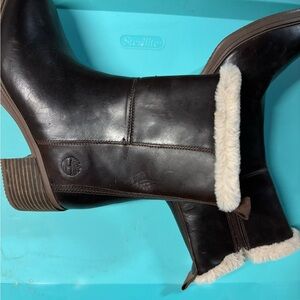 Timberland Brown Leather Boots with Fur Trim